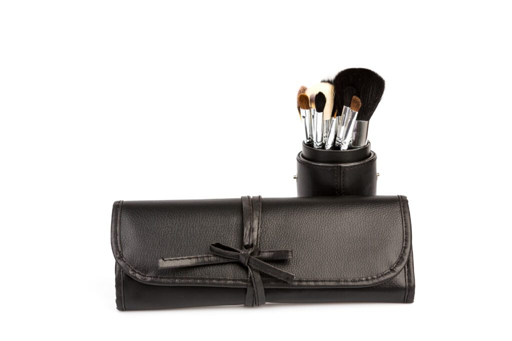 how to store makeup brushes